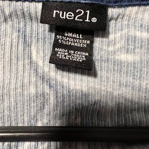 Rue21 crop top